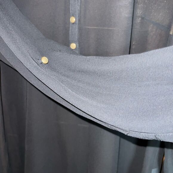 A.N.A. Sheer black v-neck blouse size medium - Picture 6 of 8